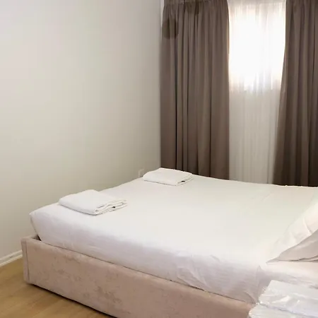 Apartament Centralin Apartotel Tirana