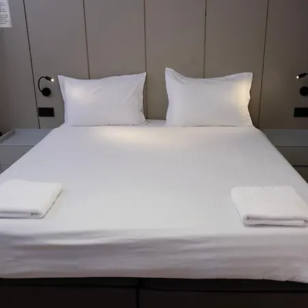 Apartament Centralin Apartotel Tirana
