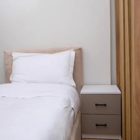 Centralin Apartotel Apartament Tirana