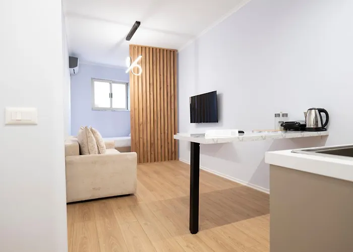 Central Inn City Apartaments Апартаменты *