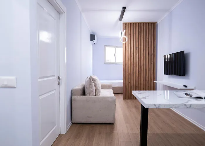 Central Inn City Apartaments Апартаменты *